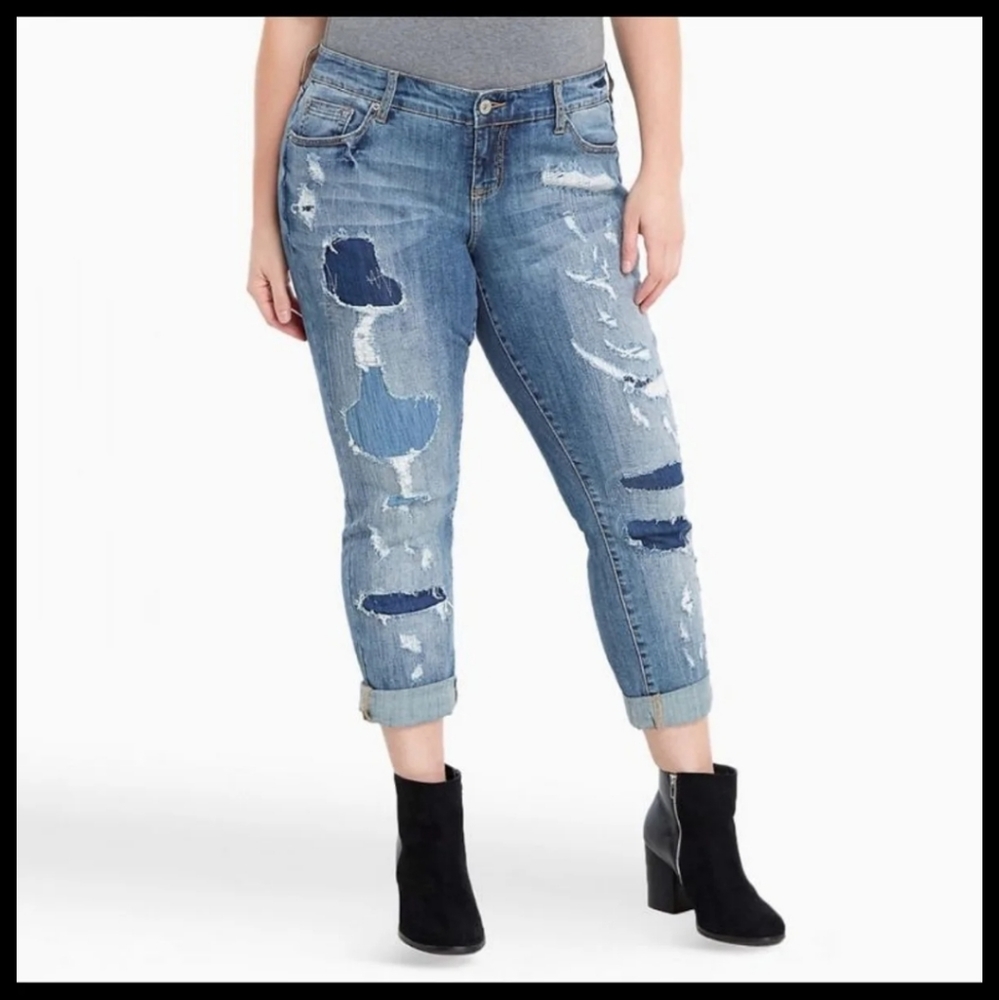 Torrid Distressed Boyfriend jeans